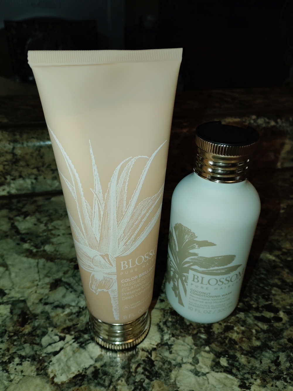 Blossom Coconut Conditioning Wash - Cream/Gold Luxury Hair Care New - Picture 3 of 11
